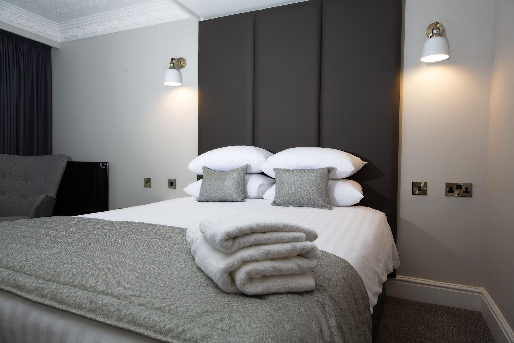 Bredbury Hall Hotel Stockport Esterno foto